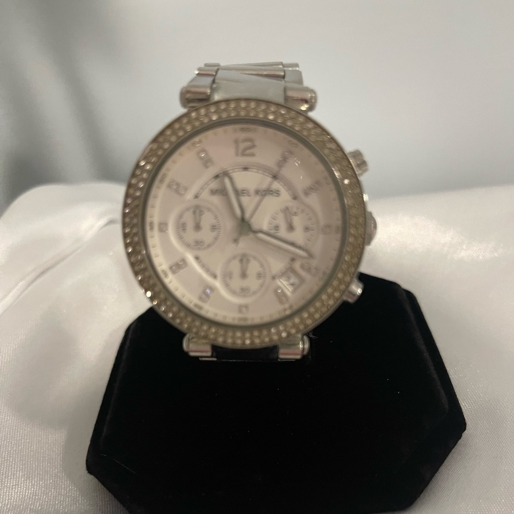 Woman’s Michael Kors Silver tone watch